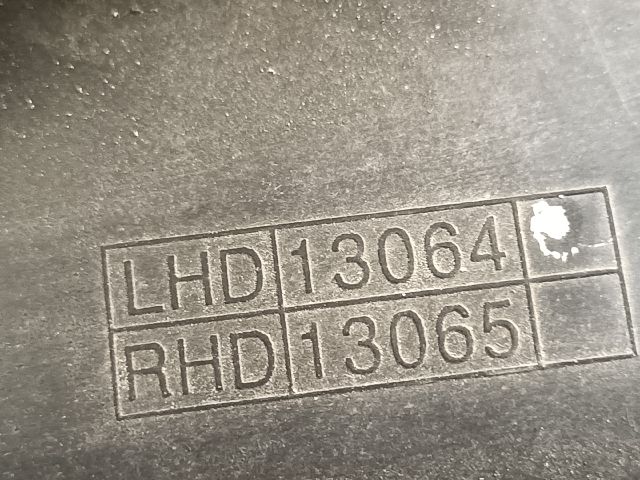 bontott SSANGYONG KORANDO Bal Fényszóró