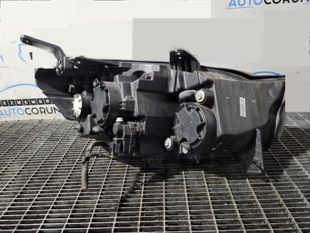 bontott SSANGYONG KORANDO Bal Fényszóró