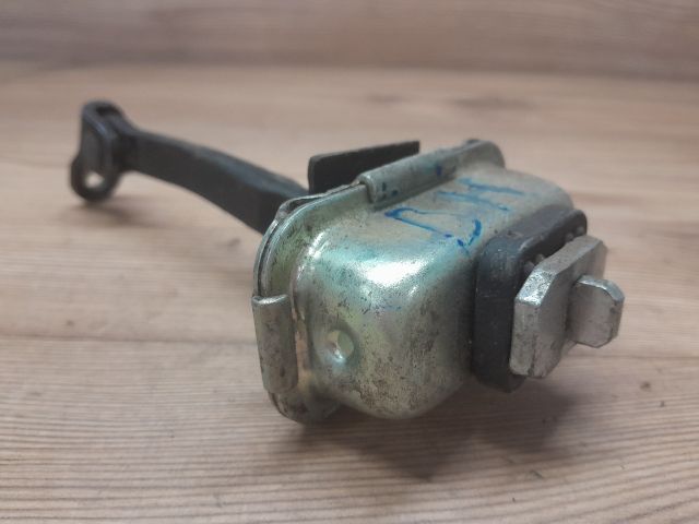 bontott SSANGYONG KORANDO Bal hátsó Ajtóhatároló