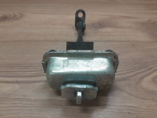 bontott SSANGYONG KORANDO Bal hátsó Ajtóhatároló