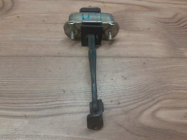 bontott SSANGYONG KORANDO Bal hátsó Ajtóhatároló