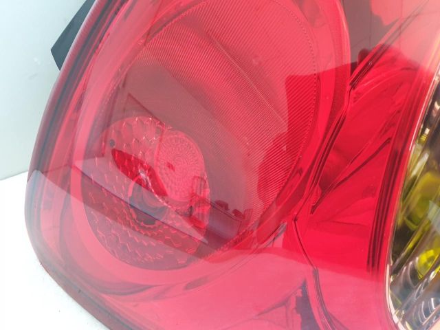 bontott SSANGYONG KORANDO Bal Külső Hátsó Lámpa