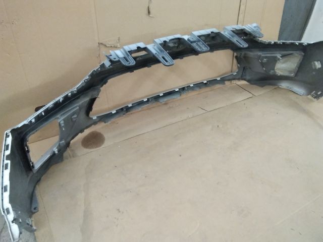 bontott SSANGYONG KORANDO Első Lökhárító (Üresen)