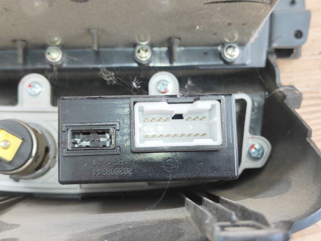 bontott SSANGYONG KORANDO Fűtéskapcsoló Keret