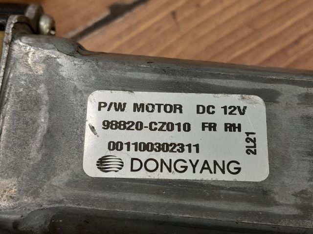 bontott SSANGYONG KORANDO Jobb első Ablakemelő Szerkezet (Elektromos)