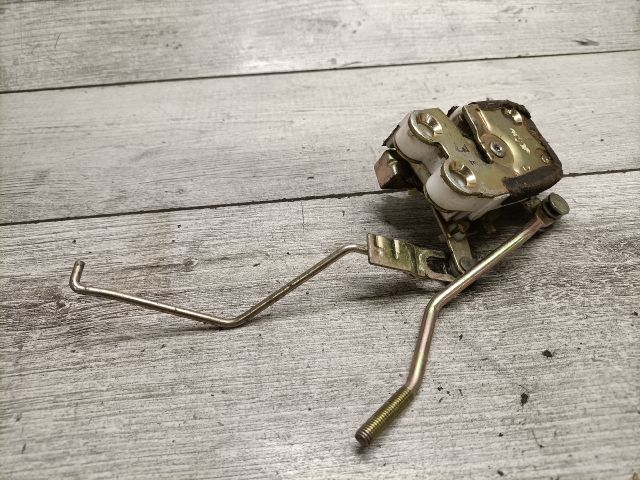 bontott SSANGYONG KORANDO Jobb első Ajtózár