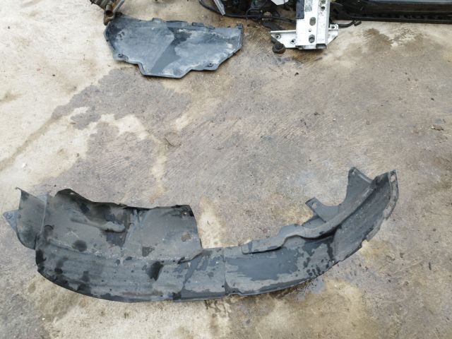 bontott SSANGYONG KORANDO Jobb első Dobbetét (Kerékjárati, Műanyag)