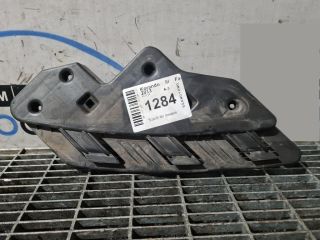 bontott SSANGYONG KORANDO Jobb Fényszóró Tartó