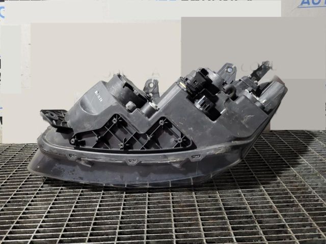 bontott SSANGYONG KORANDO Jobb Fényszóró