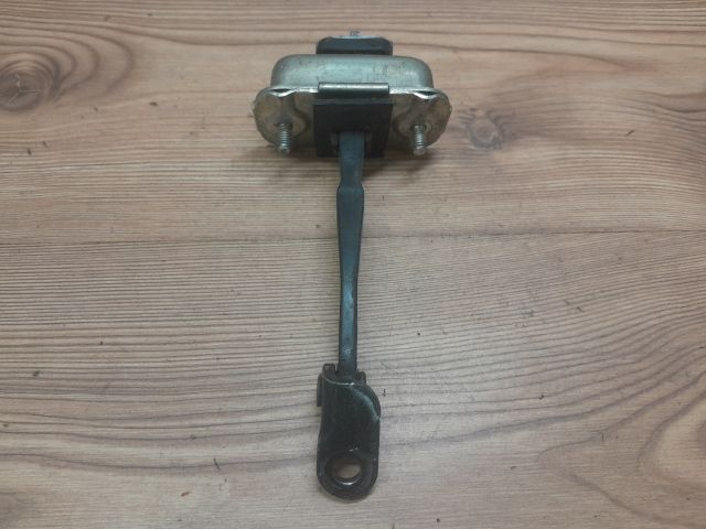 bontott SSANGYONG KORANDO Jobb hátsó Ajtóhatároló