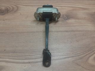 bontott SSANGYONG KORANDO Jobb hátsó Ajtóhatároló