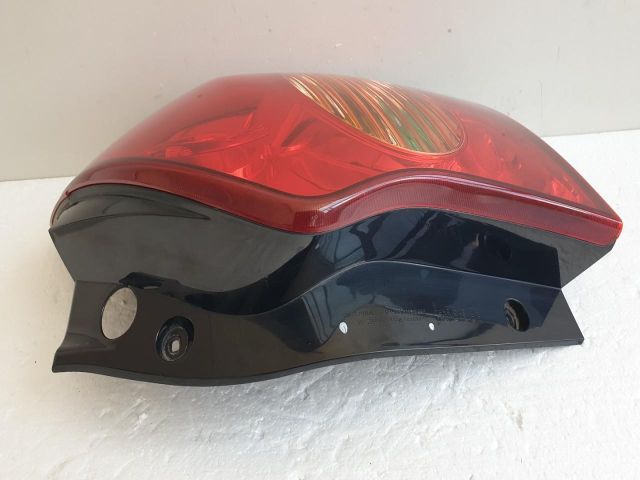 bontott SSANGYONG KORANDO Jobb Hátsó Lámpa