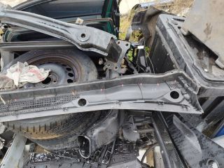 bontott SSANGYONG KORANDO Levélrács