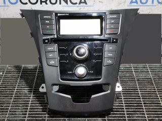 bontott SSANGYONG KORANDO Rádió / CD
