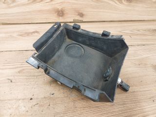 bontott SSANGYONG KORANDO Szivargyújtó Aljzat