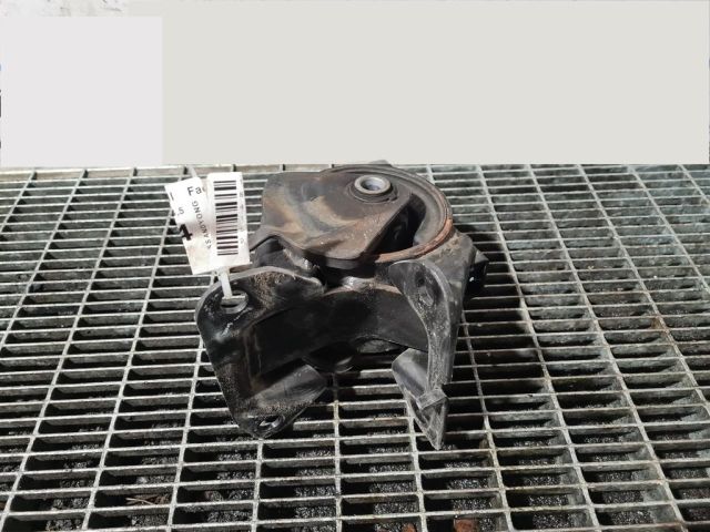 bontott SSANGYONG KORANDO Tartó Bak