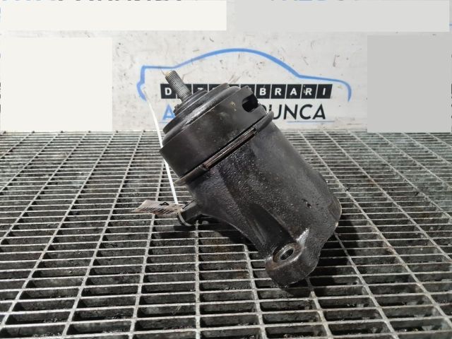 bontott SSANGYONG KORANDO Tartó Bak