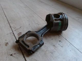 bontott SSANGYONG KYRON Dugattyú és Hajtókar