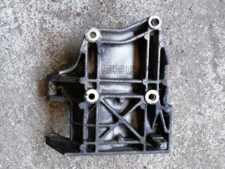 bontott SSANGYONG KYRON Generátor Tartó Bak