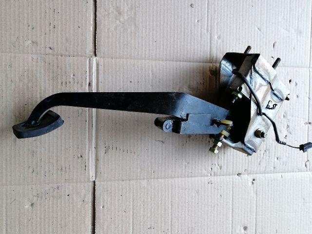 bontott SSANGYONG KYRON Kuplung Pedál