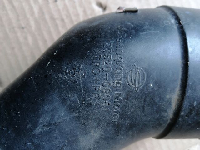 bontott SSANGYONG KYRON Légbeömlő Cső