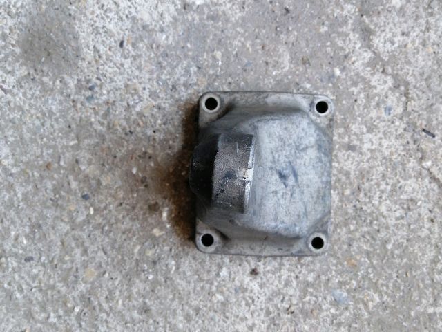 bontott SSANGYONG KYRON Motor Tartó Bak Jobb