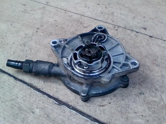 bontott SSANGYONG KYRON Vákumpumpa