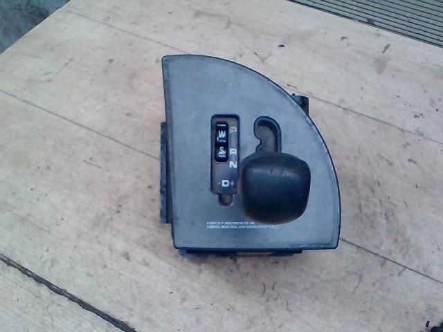 bontott SSANGYONG KYRON Váltó Kulissza