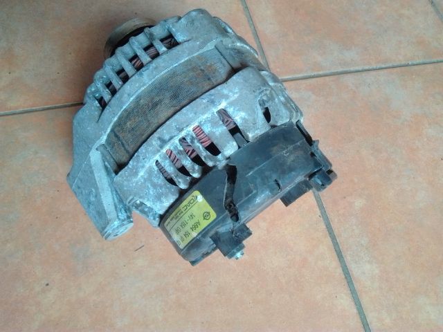 bontott SSANGYONG KYRON Generátor