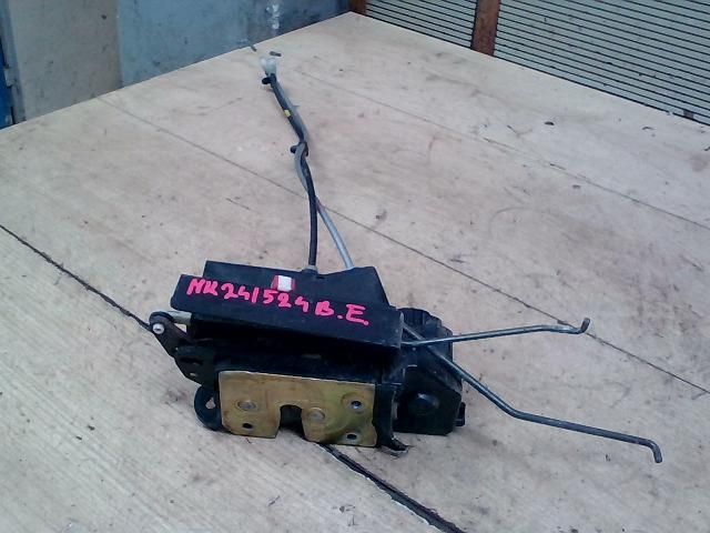 bontott SSANGYONG KYRON Bal első Ajtózár