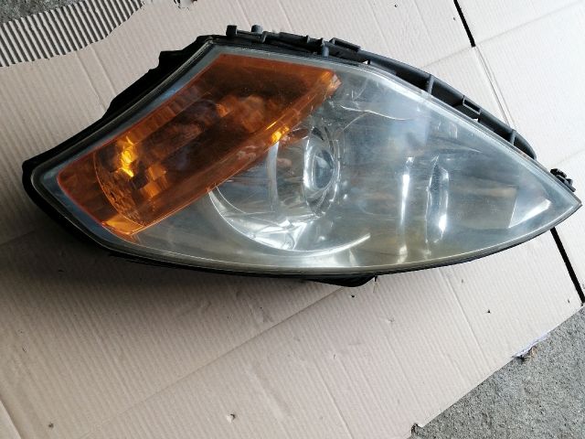 bontott SSANGYONG KYRON Bal Fényszóró