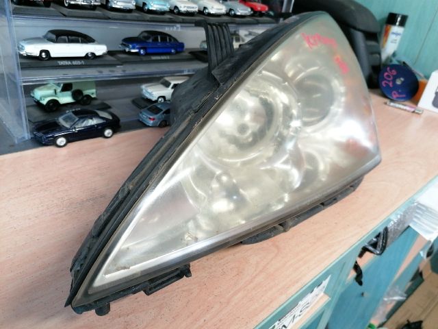 bontott SSANGYONG KYRON Bal Fényszóró