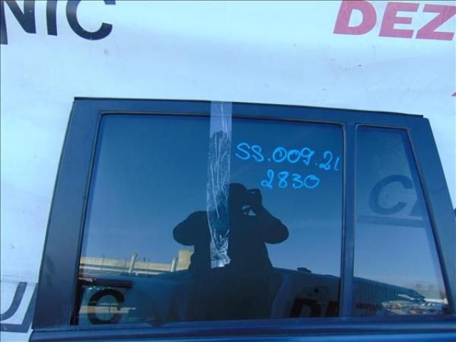 bontott SSANGYONG KYRON Bal hátsó Ablak