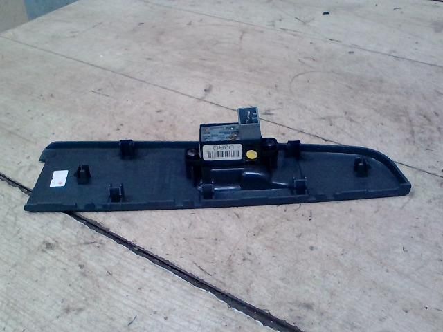 bontott SSANGYONG KYRON Bal hátsó Ablakemelő Kapcsoló