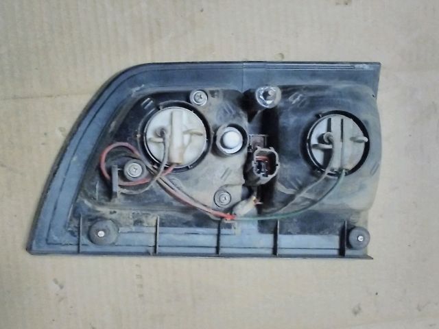 bontott SSANGYONG KYRON Bal Hátsó Lámpa