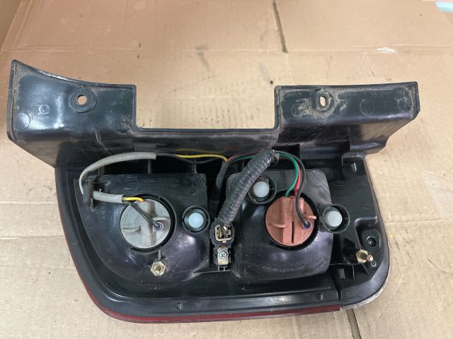 bontott SSANGYONG KYRON Bal Hátsó Lámpa