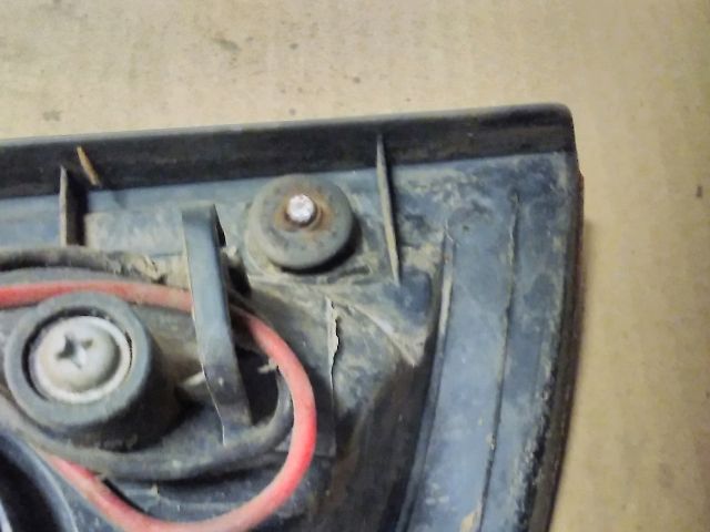 bontott SSANGYONG KYRON Bal Hátsó Lámpa