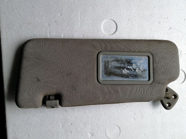 bontott SSANGYONG KYRON Bal Napellenző