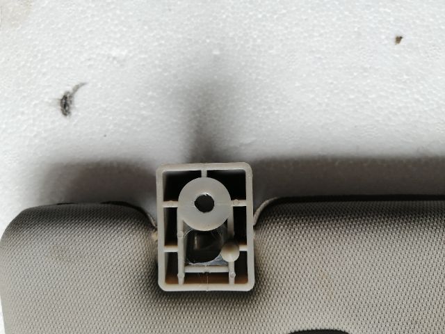 bontott SSANGYONG KYRON Bal Napellenző