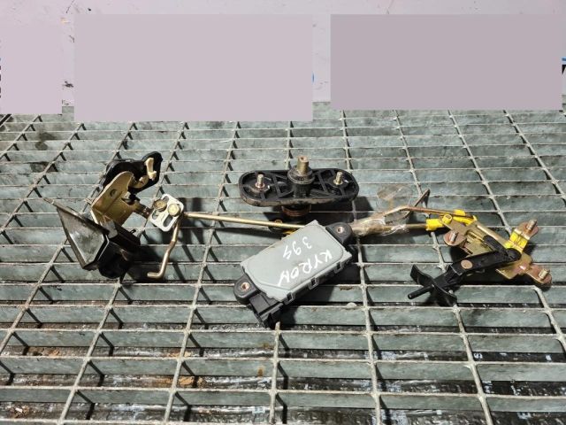 bontott SSANGYONG KYRON Csomagtérajtó Zárszerkezet