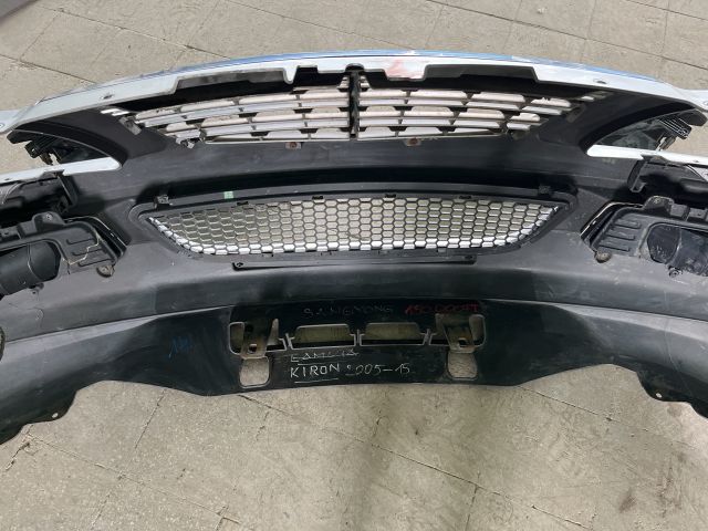 bontott SSANGYONG KYRON Első Lökhárító (Részeivel)