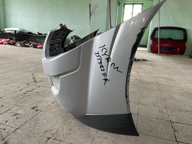 bontott SSANGYONG KYRON Első Lökhárító (Részeivel)