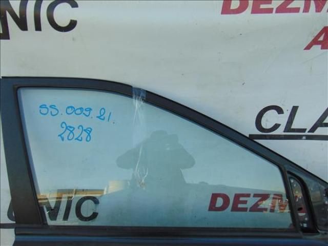 bontott SSANGYONG KYRON Jobb első Ablak