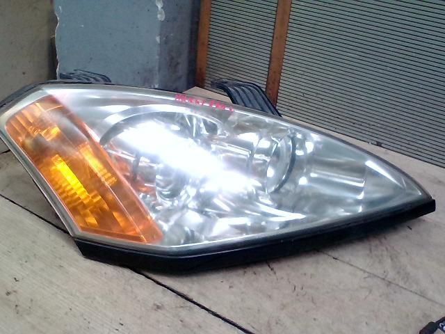 bontott SSANGYONG KYRON Jobb Fényszóró