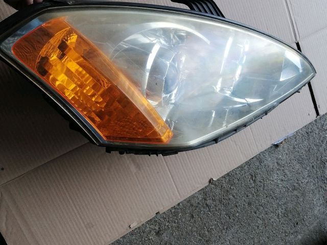 bontott SSANGYONG KYRON Jobb Fényszóró