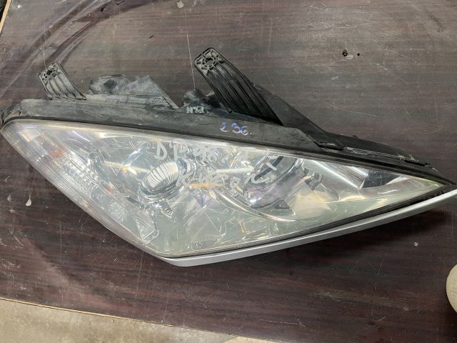 bontott SSANGYONG KYRON Jobb Fényszóró