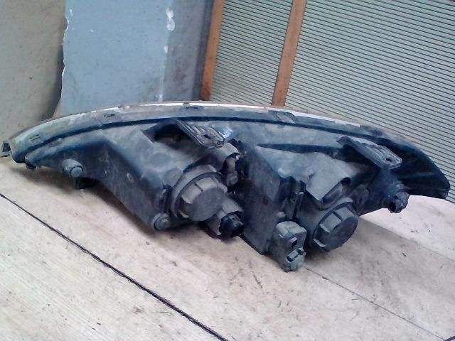 bontott SSANGYONG KYRON Jobb Fényszóró