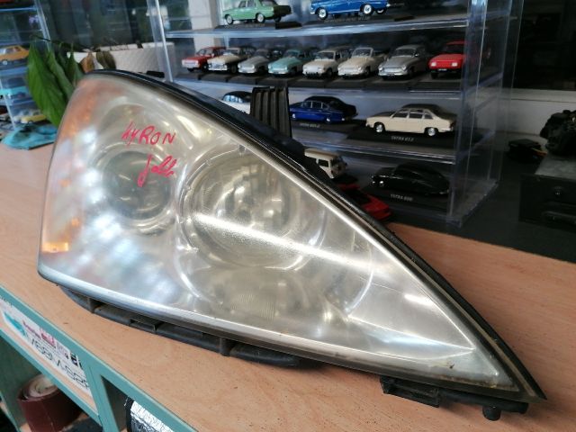 bontott SSANGYONG KYRON Jobb Fényszóró