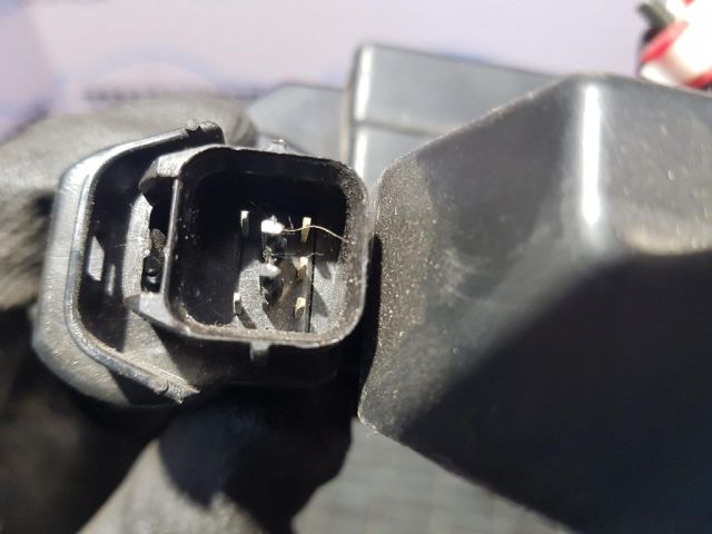 bontott SSANGYONG KYRON Jobb hátsó Ajtózár