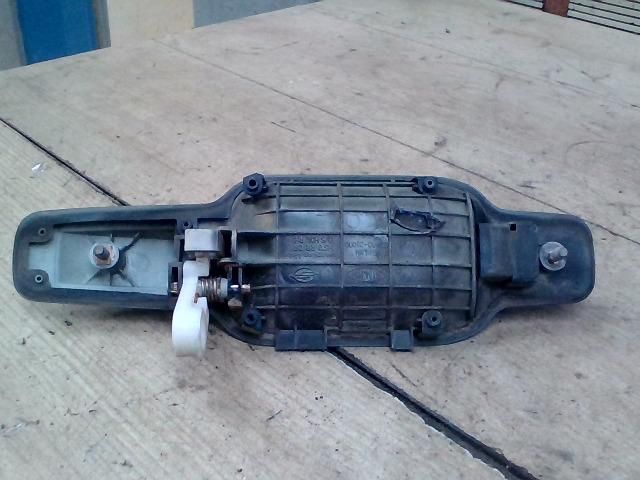 bontott SSANGYONG KYRON Jobb hátsó Külső Kilincs